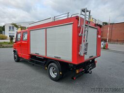 MERCEDES-BENZ 711D Vario Doka Thoma Feuerwehr