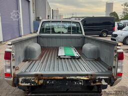 Nissan Pick-up **NP300-4X4**