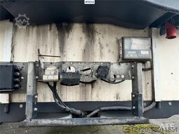 Krone Thermotrailer w/ Carrier.