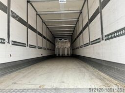 Krone Thermotrailer w/ Carrier.