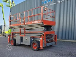 SkyJack SJ9250RT Diesel, 4x4 Drive, 17.2m Working Height,