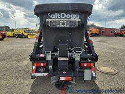 Mitsubishi Canter Fuso 6S15 Winter Schneeschild Salzstreuer