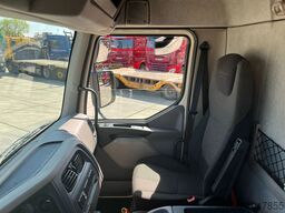 DAF LF 220 FA