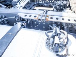 MERCEDES ACTROS 1848 LS