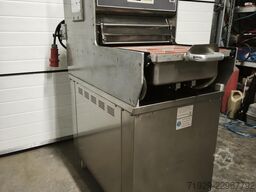 Gustav Mueller BS 40