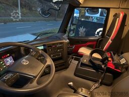 VOLVO FMX 420 8x4 Montagekran 29m + JIB+Seilwinde