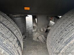 Schmitz Cargobull 3-ASS GESLOTEN OPLEGGER