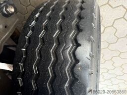 SCHMITZ CARGOBULL Speed-Curtainsider - Top Zustand TÜV Neu