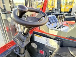 Combilift C3000CB GAS TRIPLEX 4900 FREE-LIFT