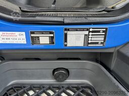 Renault D Wide 18.320 4x2 Plane/HB  / Swiss-Vehicle