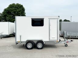 Blyss F2030HTD | RAMPE | SEITENTÜR 305X150X180CM 2000KG | FENSTER | KOFFERANHÄNGER