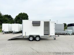 Blyss F2030HTD | RAMPE | SEITENTÜR 305X150X180CM 2000KG | FENSTER | KOFFERANHÄNGER