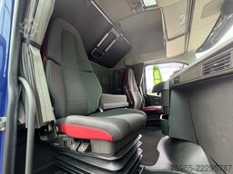 VOLVO FH 13.460 ONLY 661.000 KM FULL SPOILER 2X TANKS