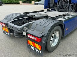 VOLVO FH 13.460 ONLY 661.000 KM FULL SPOILER 2X TANKS