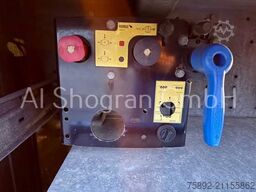 Schmitz Cargobull SCS 24 / EDSCHA / Liftachse