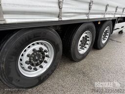 Schmitz Cargobull Curtainsider Standard