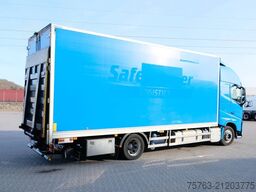 Volvo FH 13.420 Globetrotter XL 4x2 - Box - Loadlift ...