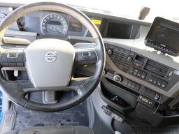 Volvo FH 13.420 Globetrotter XL 4x2 - Box - Loadlift ...