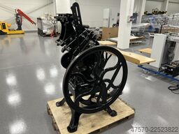 Letterpress printing press foot operated