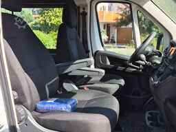 Opel Movano Mobility Airline Boden Rolli
