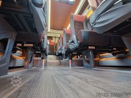 MERCEDES-BENZ 517 Lord Comfort XXL Vorlauffahrzeug 23 SS