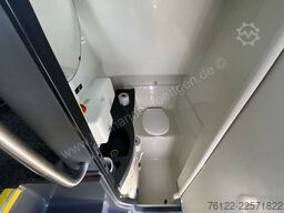 MAN R 08 Lion's Coach L