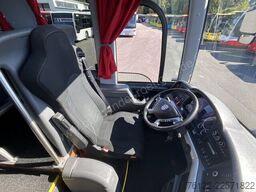 MAN R 08 Lion's Coach L