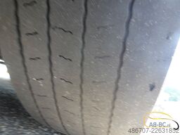 VAN HOOL T917 Acron, 63 Sitze