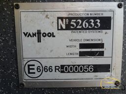 VAN HOOL T917 Acron, 63 Sitze