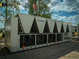 Used Industrial Chiller Climaveneta - 746 kW | With warranty