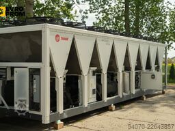 Used Industrial Chiller TRANE - 1079 kW | With warranty