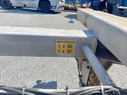 Fruehauf 3 Axles 1x45ft, 1x30ft, 1x40ft, 2x20ft  extanda...