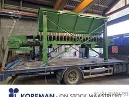 Kleemann A-A   Dosing Belt Conveyor Kleemann with Hopper