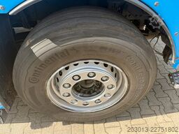 MAN TGX 26.470 Euro 6 Abrollkipper mit Ladekran