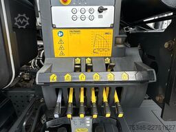 MERCEDES-BENZ Arocs 2545 Kipper/Kran/6x4-4/Lenkachse/128 tkm