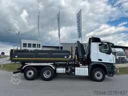 MERCEDES-BENZ Arocs 2545 Kipper/Kran/6x4-4/Lenkachse/128 tkm