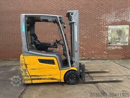 Jungheinrich EFG 216k