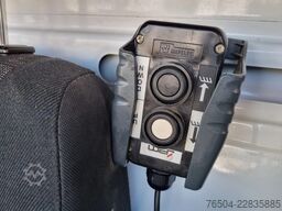 Mercedes-Benz Sprinter 516 CDI Kipper Euro 6 Hijskraan 250 kg