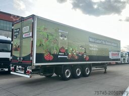 SCHMITZ CARGOBULL SKO 24L * DOPPELSTOCK * LIFT * NEUER MOTOR* ALU*