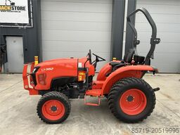 Kubota L1-382 (7325)