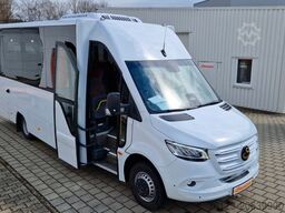 MERCEDES-BENZ 30 Sitzer Schulbus Transferbus 519 Stock