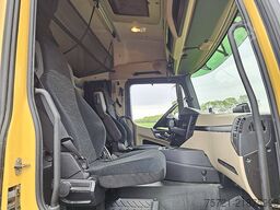 MERCEDES-BENZ ACTROS 1843