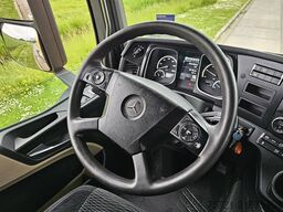 MERCEDES-BENZ ACTROS 1843