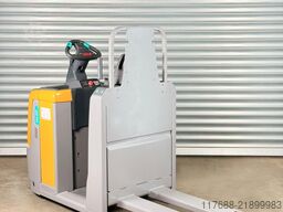 Jungheinrich ECE 225 - Service Neu - Batterie 80% - 2,5t