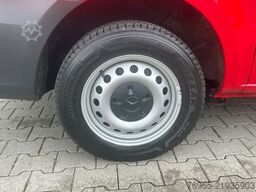 MERCEDES-BENZ Vito 110 LANG 6G KLIMA TEMPOMAT 3-SITZER PDC AHK