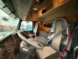 VOLVO FMX 500 6x4 Kipper mit Kran Atlas 172.3E - A4