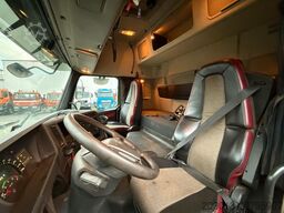 VOLVO FMX 500 6x4 Kipper mit Kran Atlas 172.3E - A4