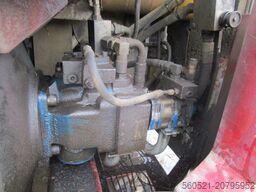 Takeuchi TB 070 mit Schnellwechler + 4 Löffel