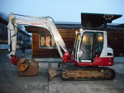 Takeuchi TB 290 mit POWERTILT