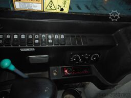 Takeuchi TB 290 mit POWERTILT